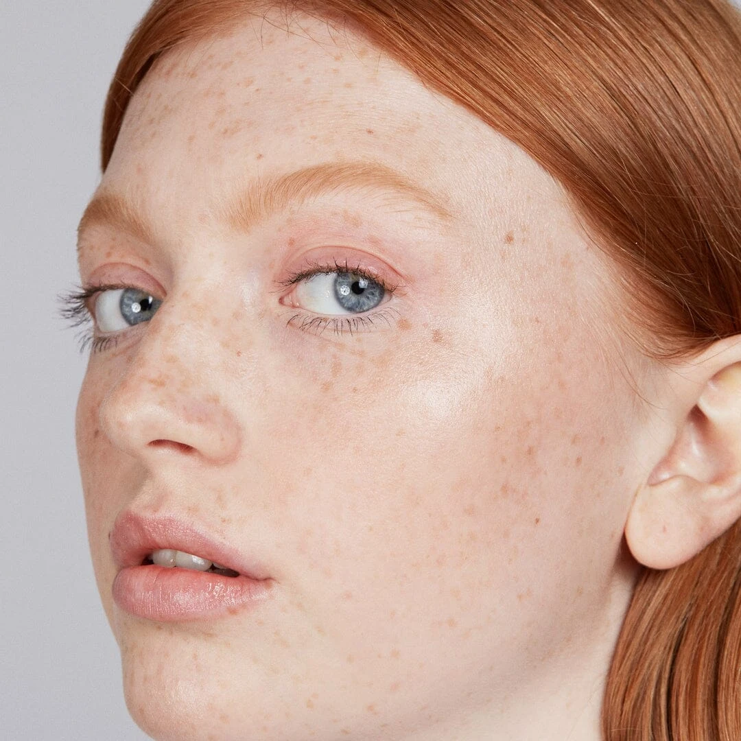 Lip-to-Lid Balmie Highlighter - Image 20