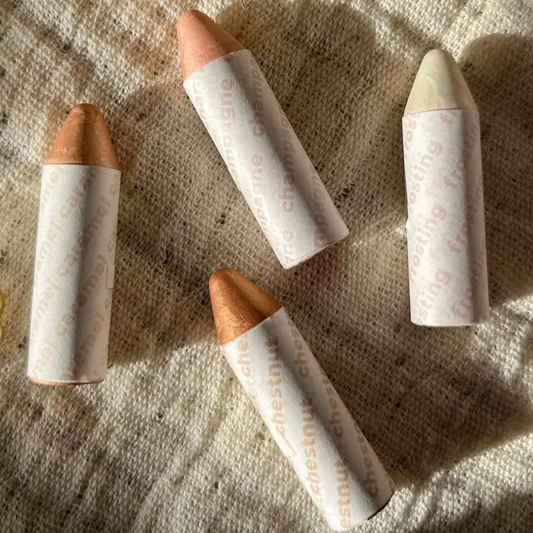 Lip-to-Lid Balmie Highlighter - Image 8