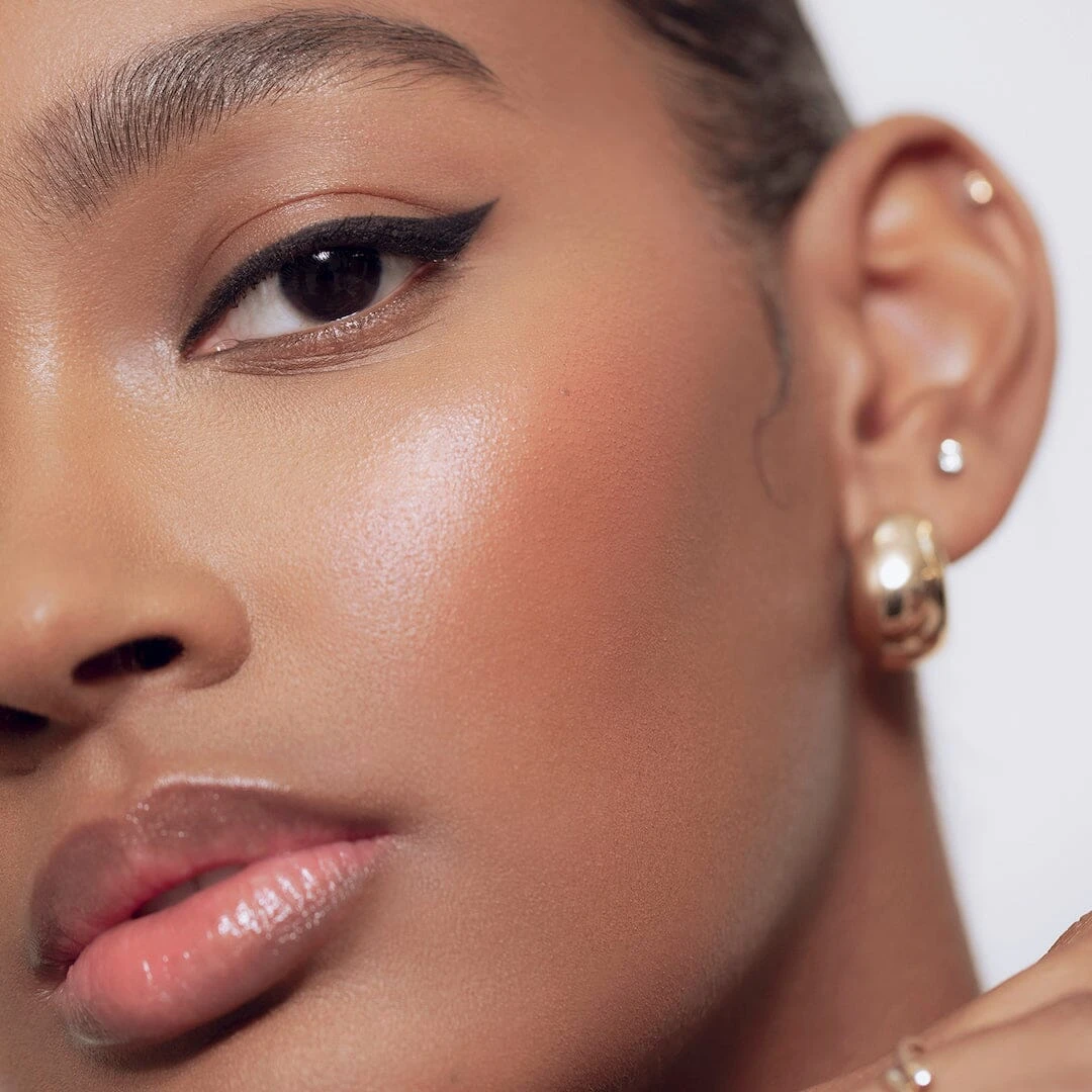 Eyeline Define Eyeliner Pencil - Image 2