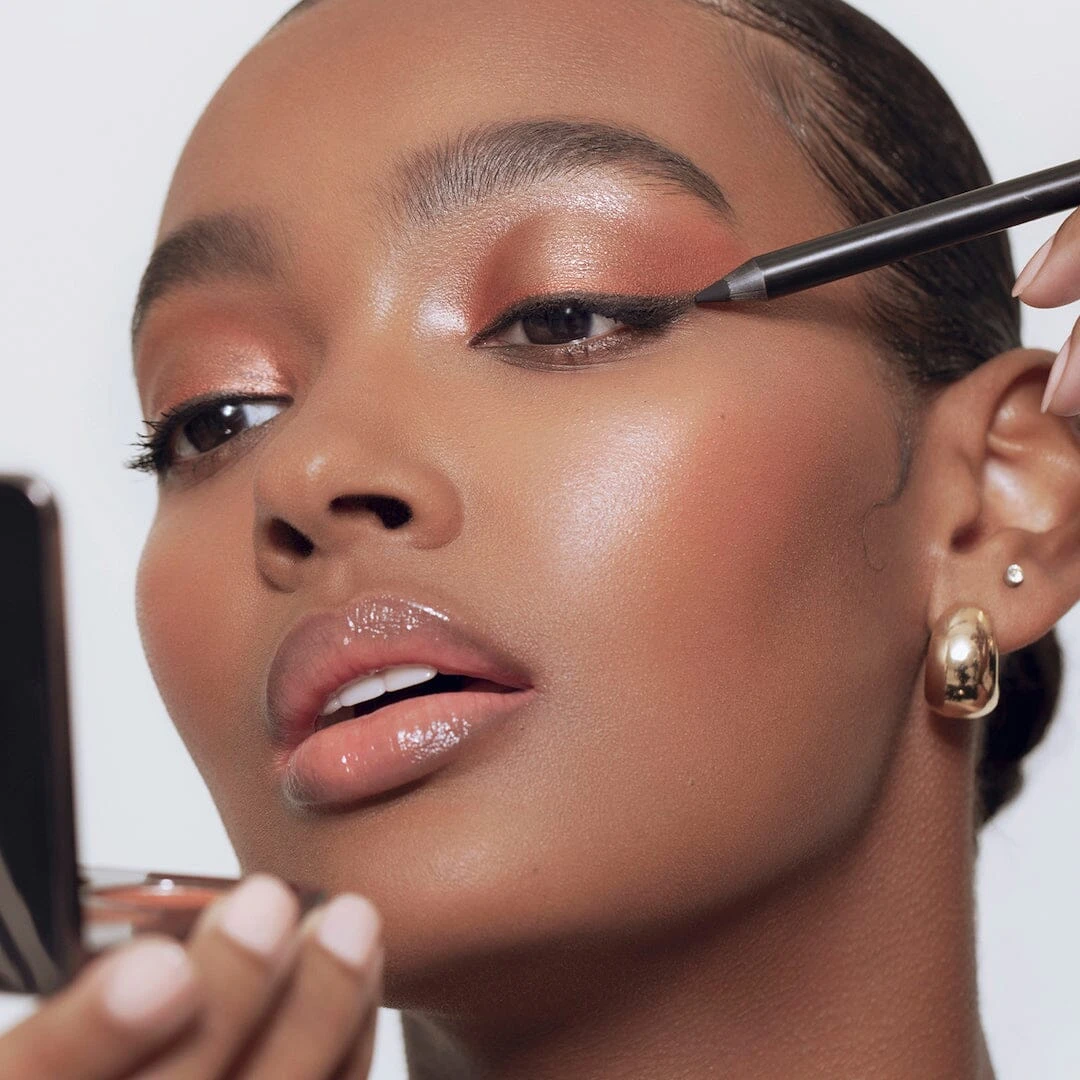 Eyeline Define Eyeliner Pencil - Image 4