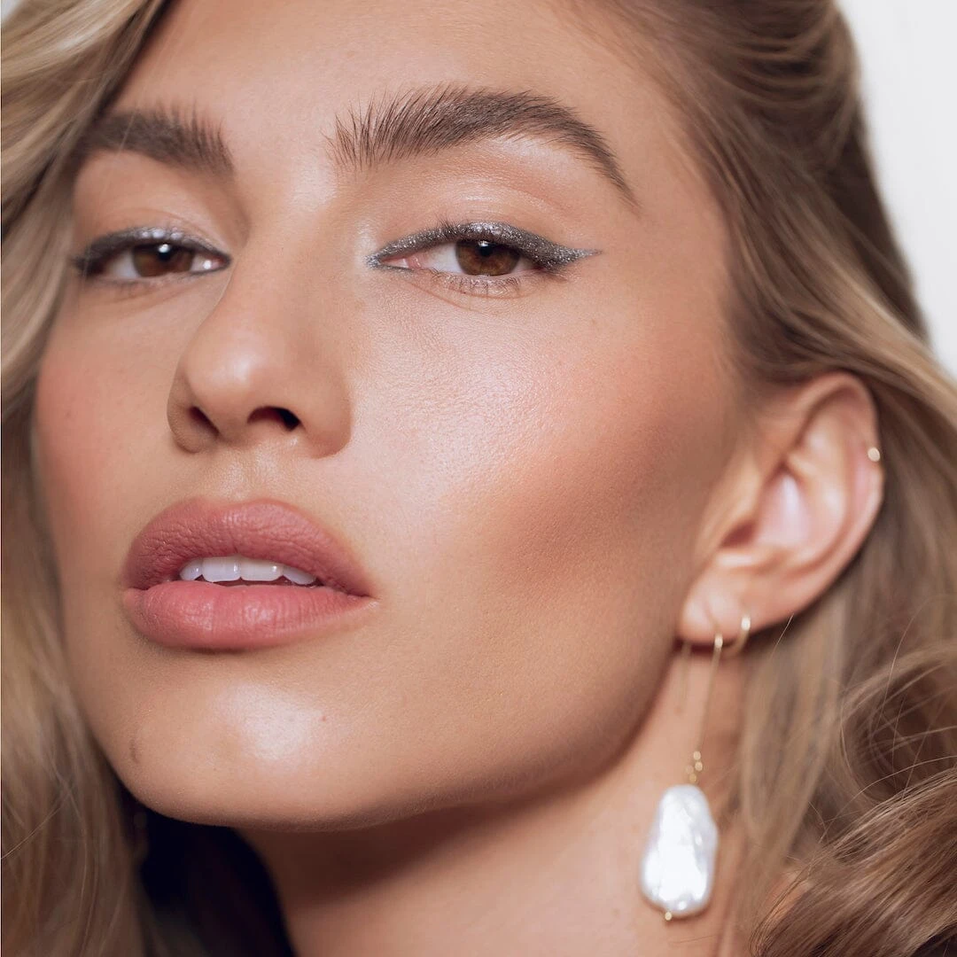 Eyeline Define Eyeliner Pencil - Image 15