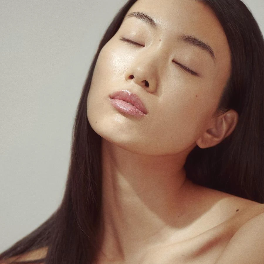 Luxury Lip Tint - Image 11